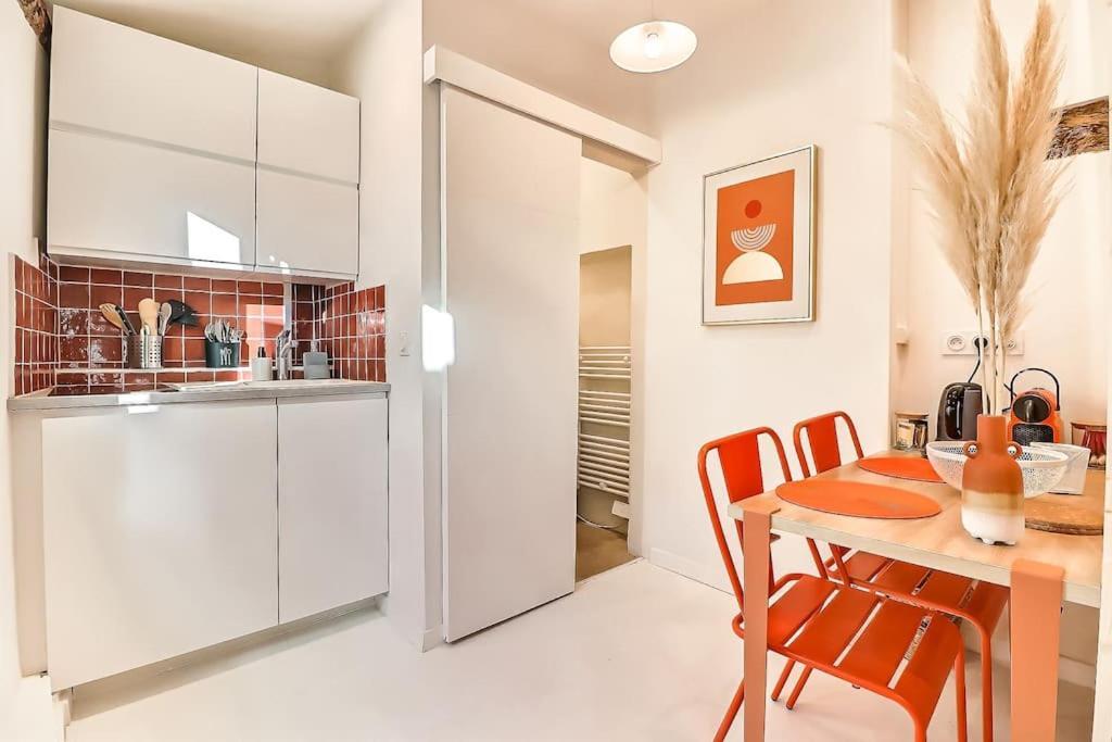 Studio Orange - Plein Centre Nimes Bagian luar foto